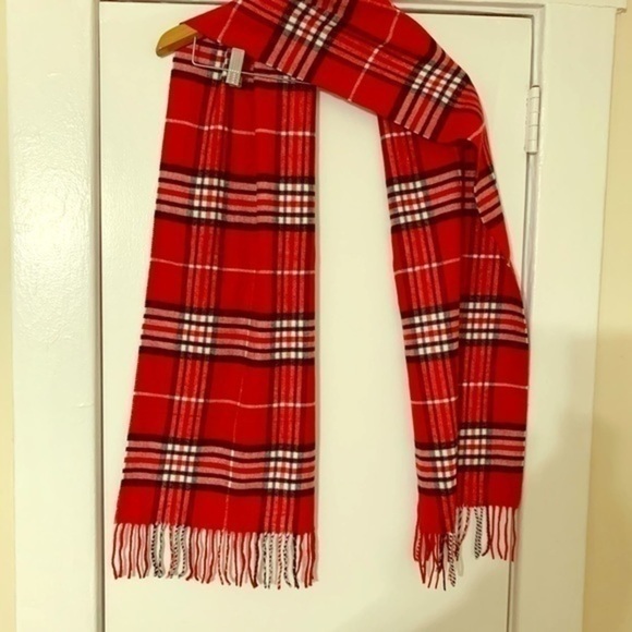 Red, white and Black Scarf - Picture 1 of 5